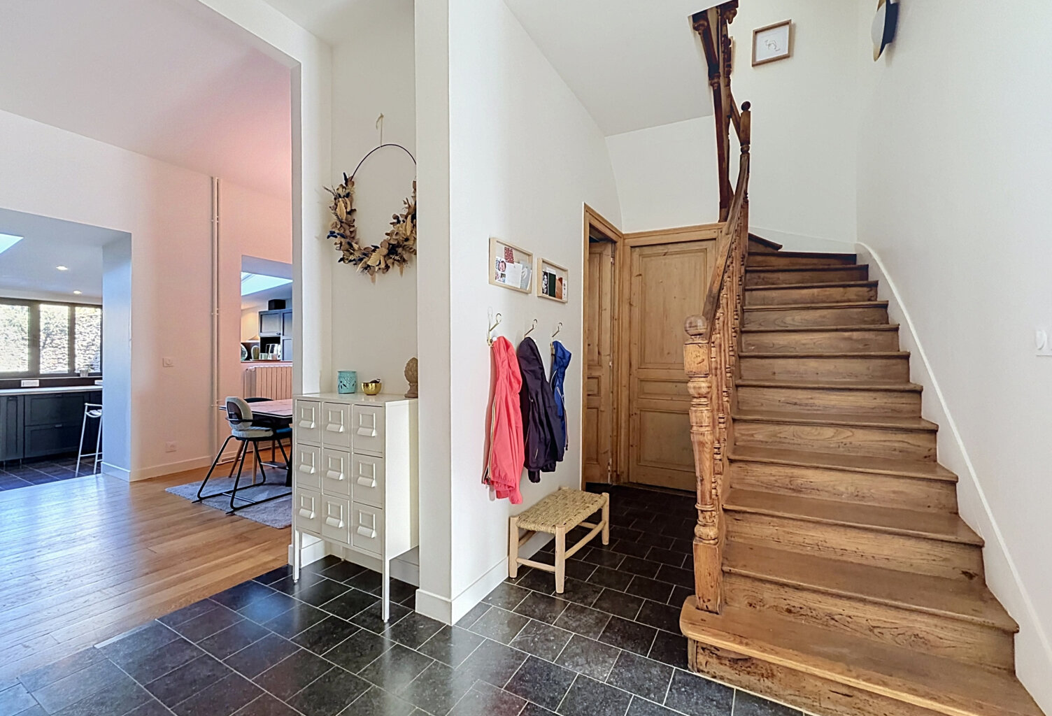 Place Hoche 8 chambres. — photo 1