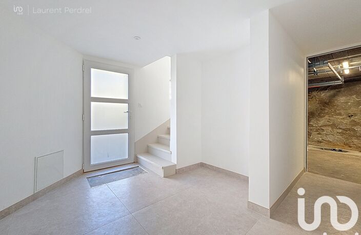 Vente Maison/villa 8 pièces — photo 2