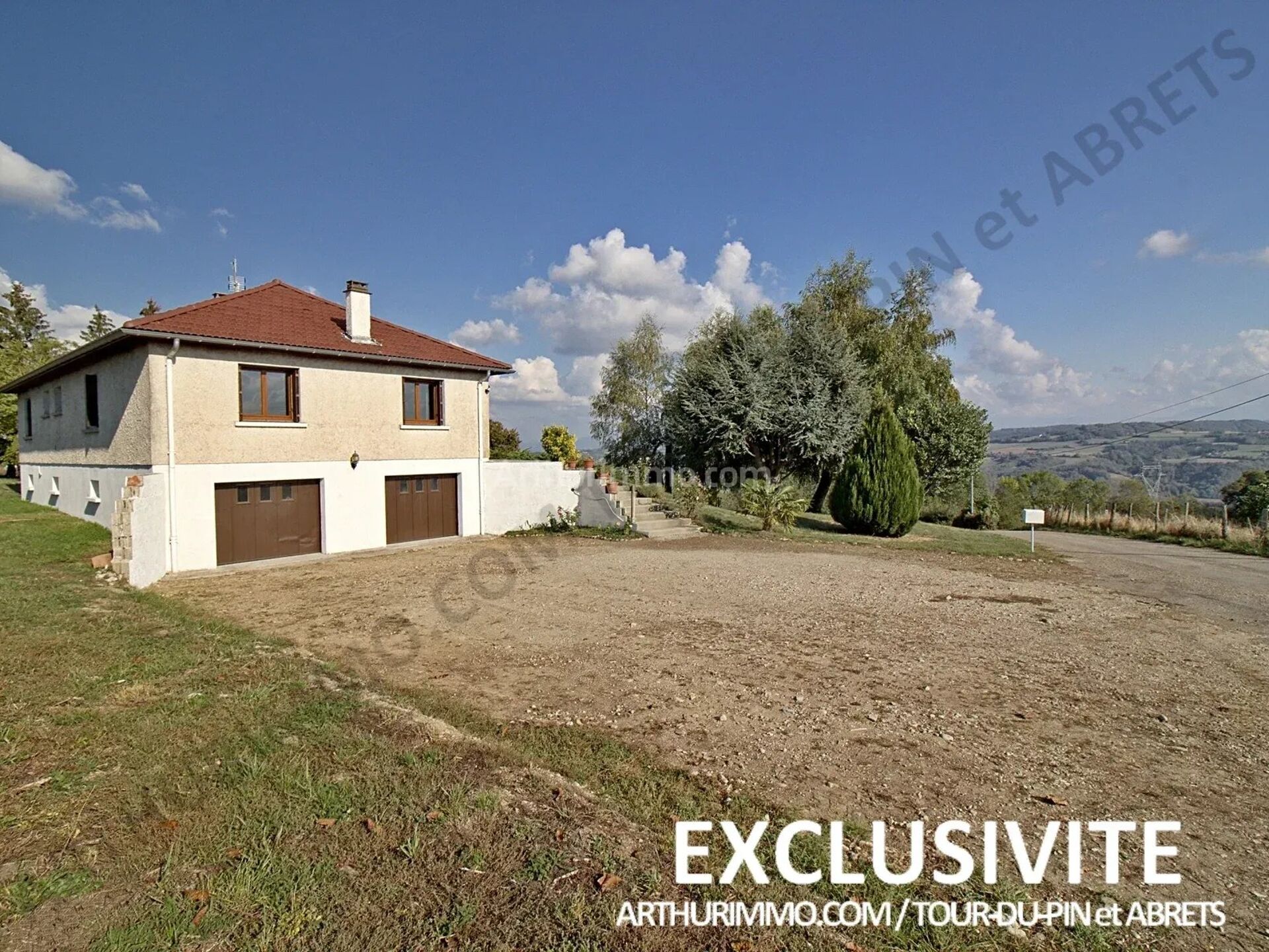 Maison 6 pièces 132 m² · à La Tour-du-Pin · 132 m² · 315 000 €