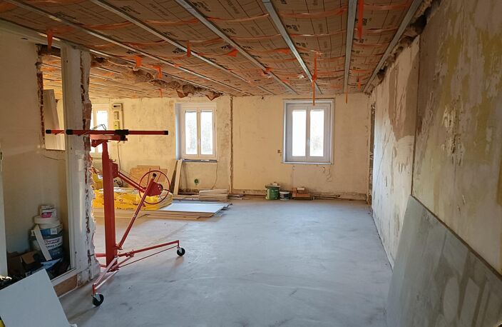 Vente appartement 2 pièces 64 m² Saint-Denis-de-Cabanne (42750) — photo 5