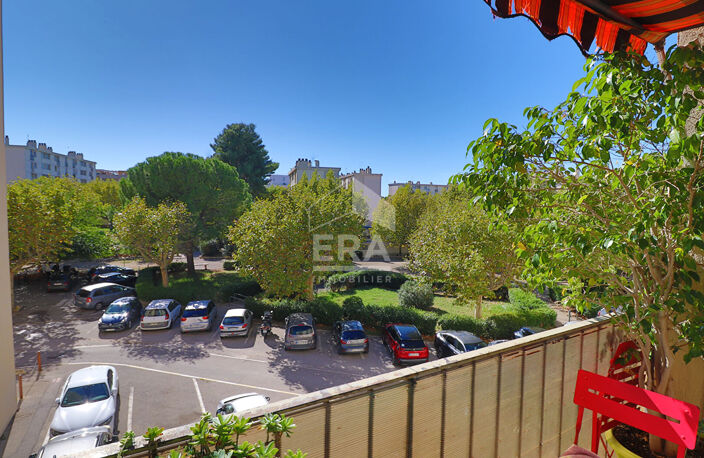 MARSEILLE 13010 SAINT-TRONC  T3 TRAVERSANT 48,60 M² AVEC BALCON ET LOGGIA EXPOSITION SUD — photo 2