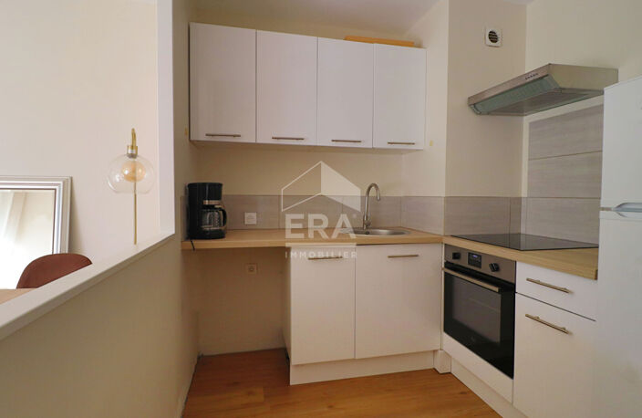 Appartement T2 - MEUBLE - Secteur Beaudinard - Place de parking - Expo Sud — photo 4