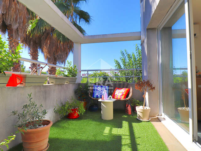 Appartement Marseille T3 DUPLEX 65 m² DERNIER ÉTAGE  2 TERRASSES GARAGE - LES OLIVES / LIMITE 12E  PROCHE ALLAUCH — photo du bien