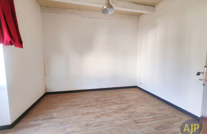 Maison à rénover à HERIC ! — photo 5