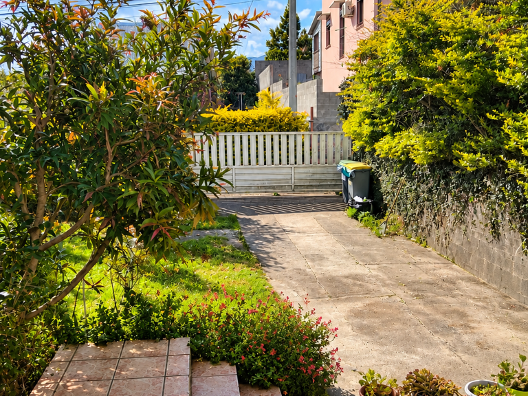 Vente Maison/villa 8 pièces — photo 1