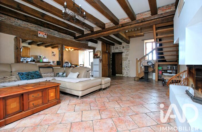 Vente Maison/villa 8 pièces — photo 4