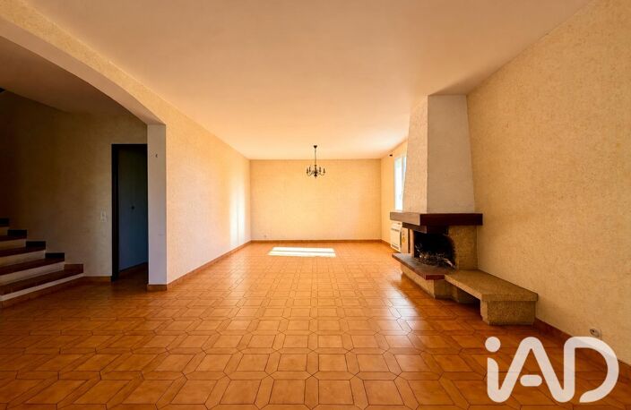 Vente Maison/villa 6 pièces — photo 2