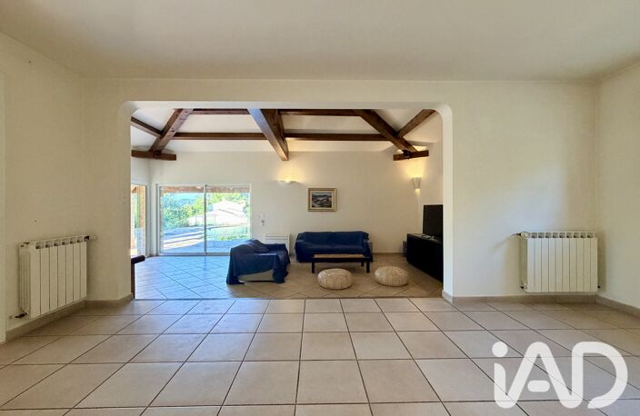 Vente Maison traditionnelle 7 pièces — photo 4