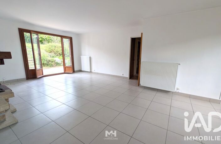 Vente Maison/villa 8 pièces — photo 2
