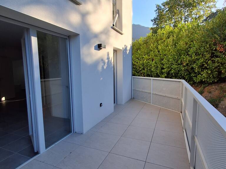 Location Appartement 3 pièces — photo 1