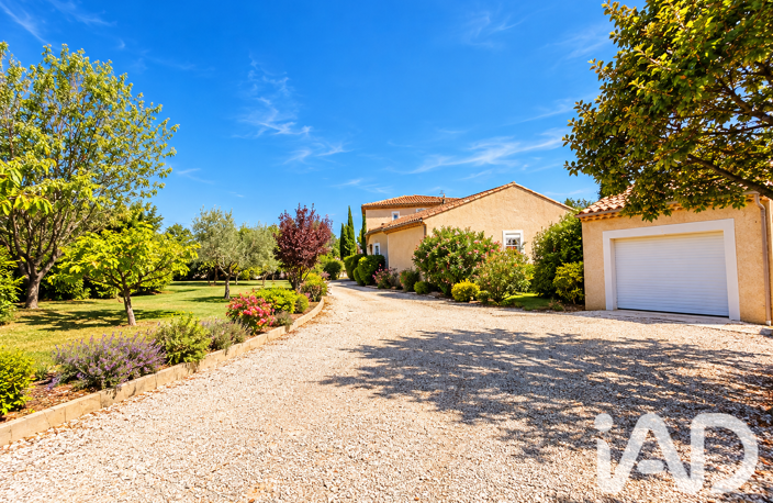Vente Maison/villa 7 pièces — photo 2