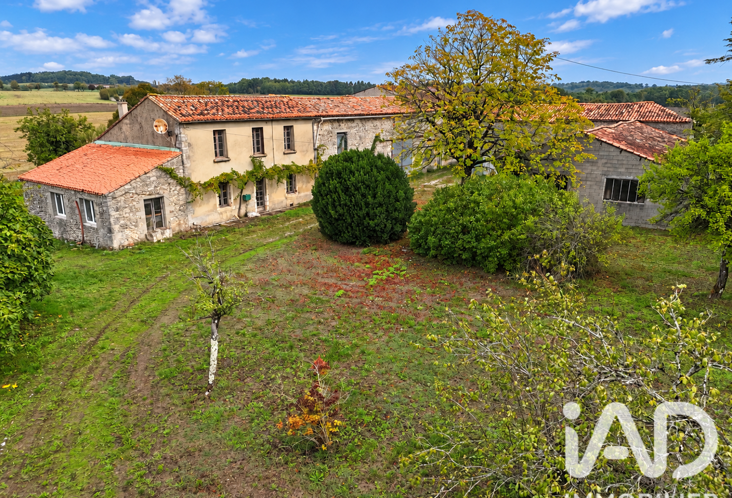 Vente Maison/villa 8 pièces — photo 1