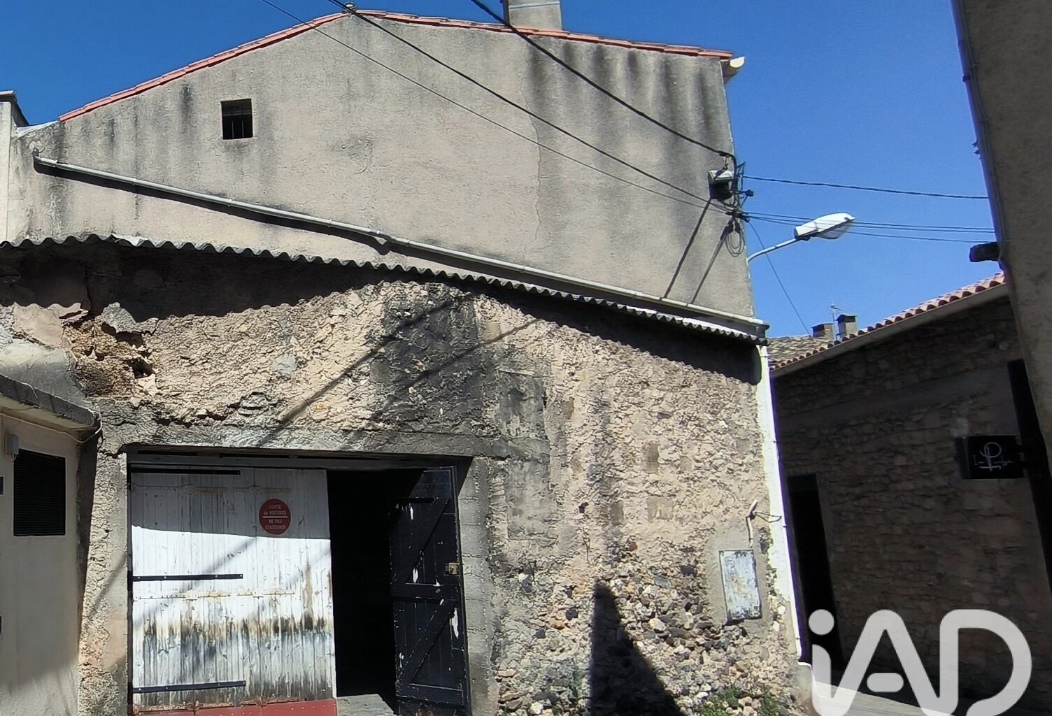 Vente Garage 40 m&sup2; — photo 1