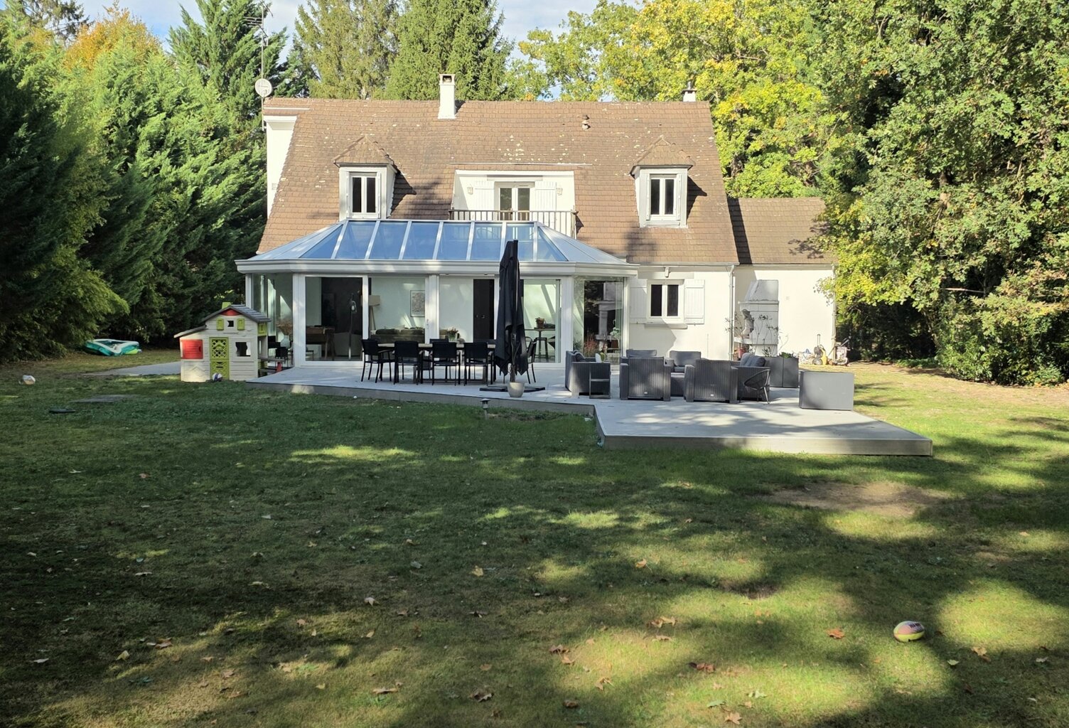 Vente Maison/villa 10 pièces — photo 1