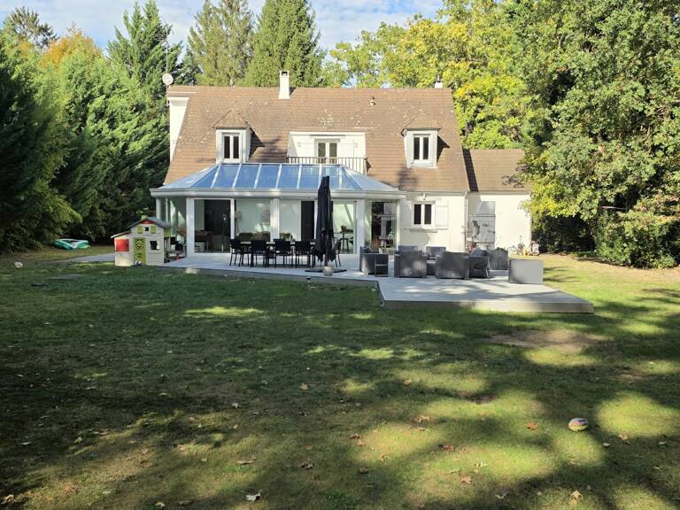 Vente Maison/villa 10 pièces — photo 1