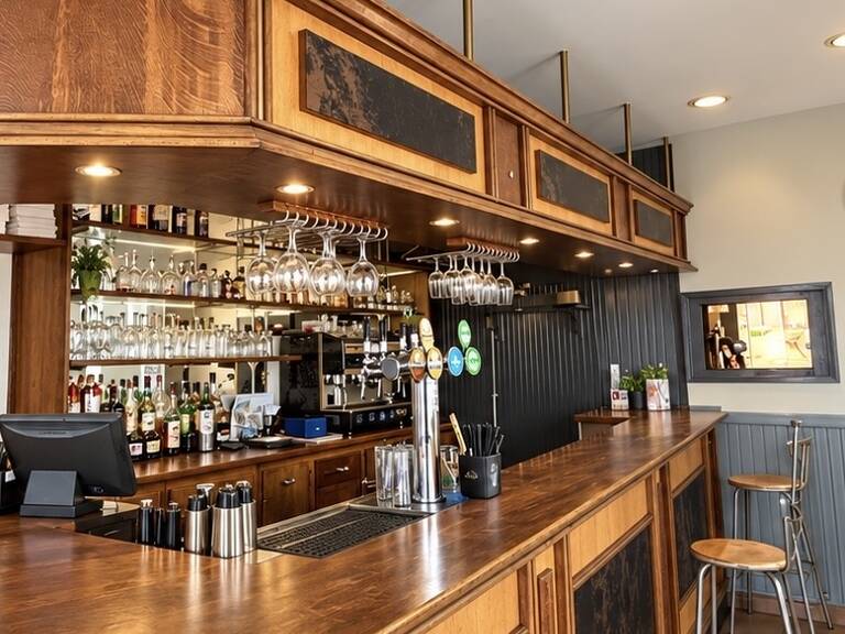 Vente Bar, Brasserie, Tabac 140 m&sup2; — photo 1