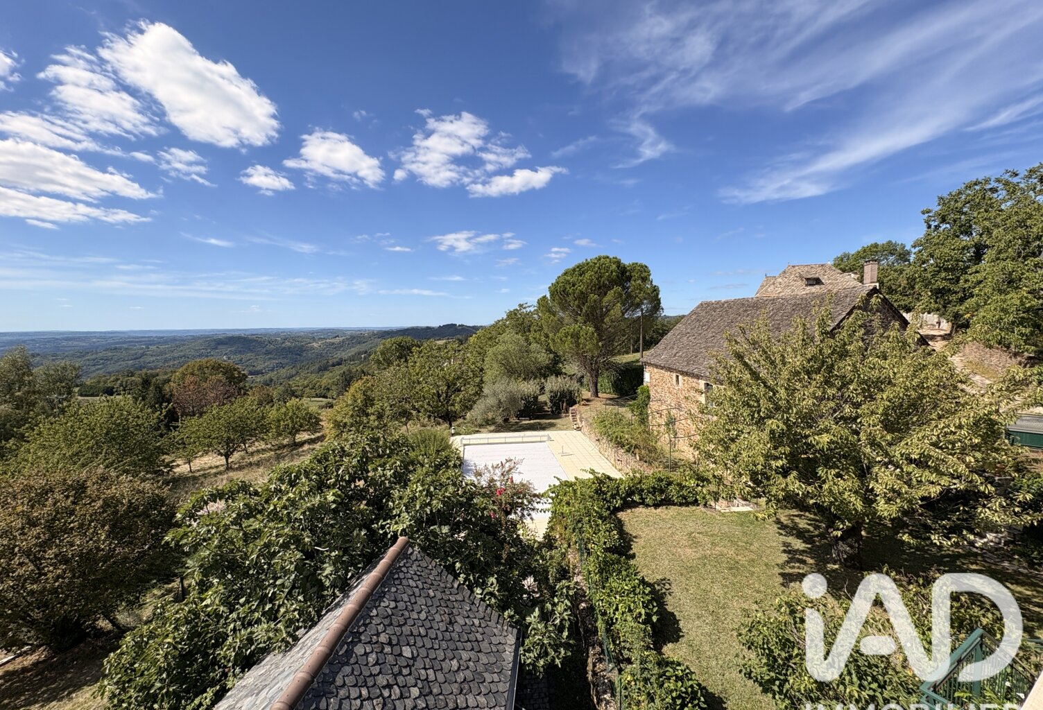 Vente Maison/villa 15 pièces — photo 1