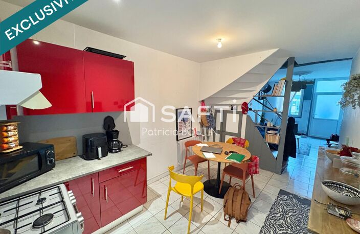 MAISON DE VILLE 3 CHAMBRES + COUR ET CABANON A NIORT — photo 3