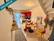 MAISON DE VILLE 3 CHAMBRES + COUR ET CABANON A NIORT — photo 4