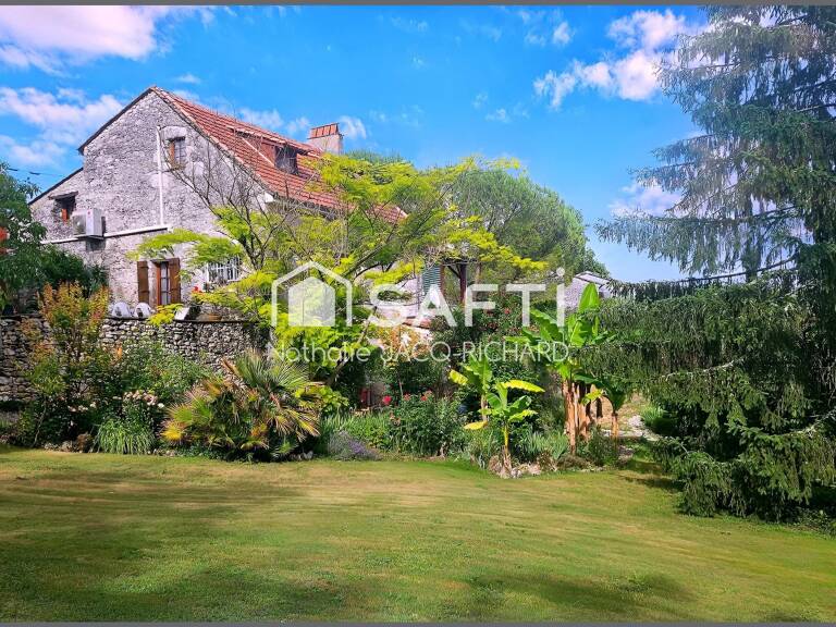 Belle demeure en pierres   Vue campagne & vignes  2000 m² de terrain — photo 1