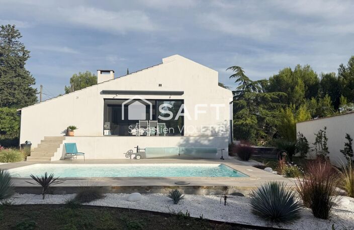 Villa avec piscine, entre Avignon et les Alpilles — photo 2
