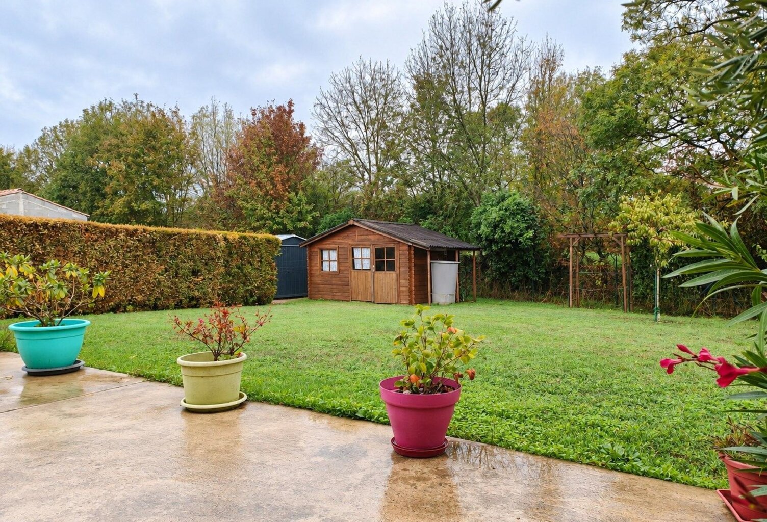 Maison de plain-pied  3 chambres  Garage  Terrain de 795 m² — photo 1