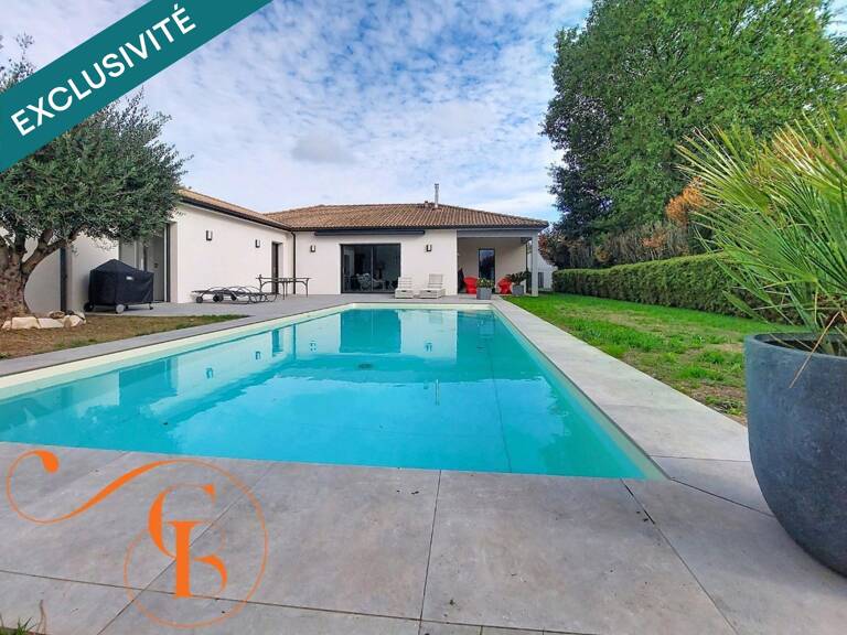 Maison de 4 chambres, piscine — photo 1