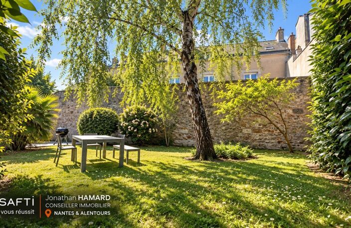 Nantes  Zola | Le confort d'un appartement clé en main, entre terrasse et jardin arboré — photo 4