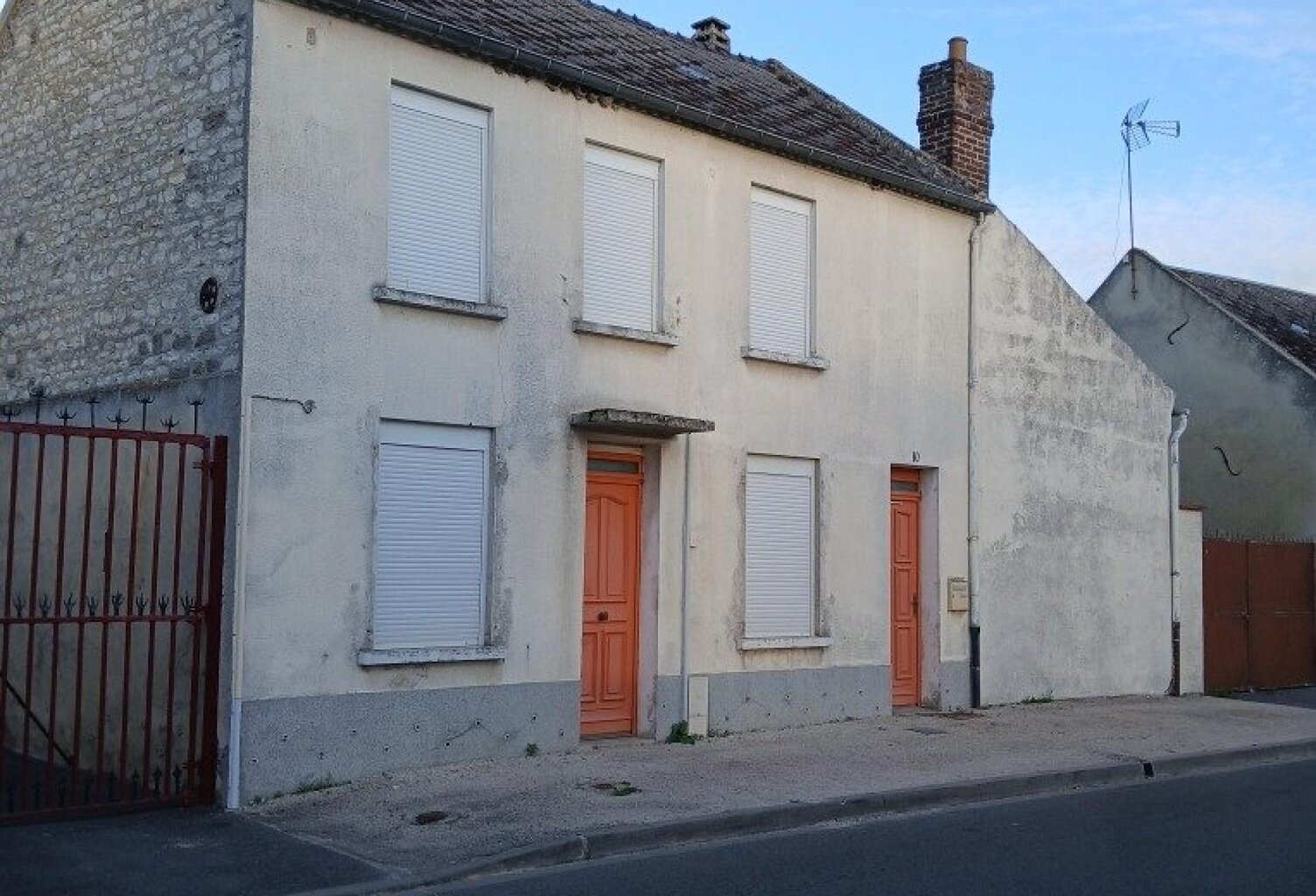 Maison de village en pierre, habitable de suite — photo 1