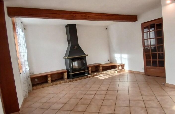 Maison de village en pierre, habitable de suite — photo 2