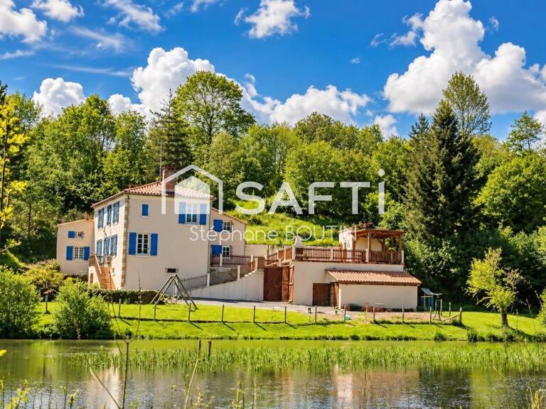 SIGOURNAIS  Propriété de charme de 150 m² en bord de rivière avec dépendances — photo 1