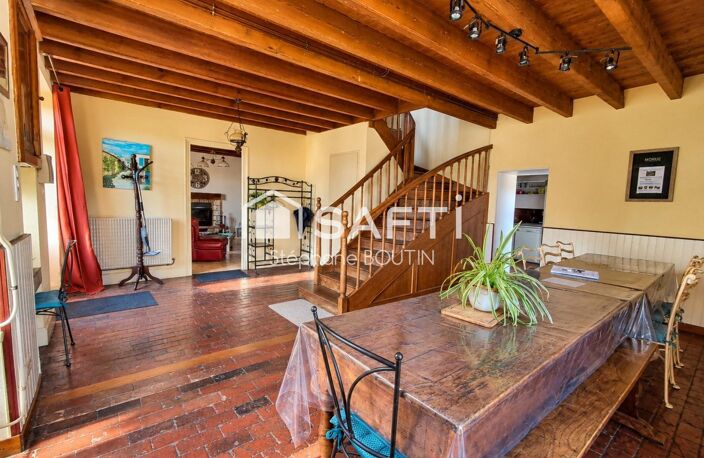 SIGOURNAIS  Propriété de charme de 150 m² en bord de rivière avec dépendances — photo 4