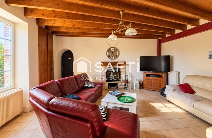SIGOURNAIS  Propriété de charme de 150 m² en bord de rivière avec dépendances — photo 5