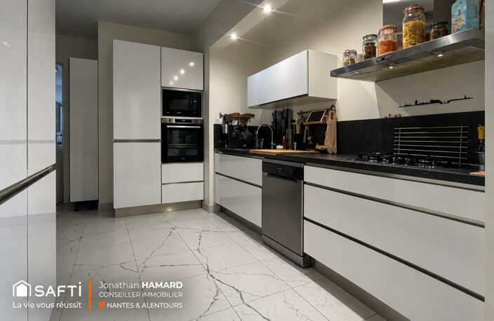 Nantes, entre Cathédrale et Erdre | L'appartement qui a tout d'une maison — photo 4