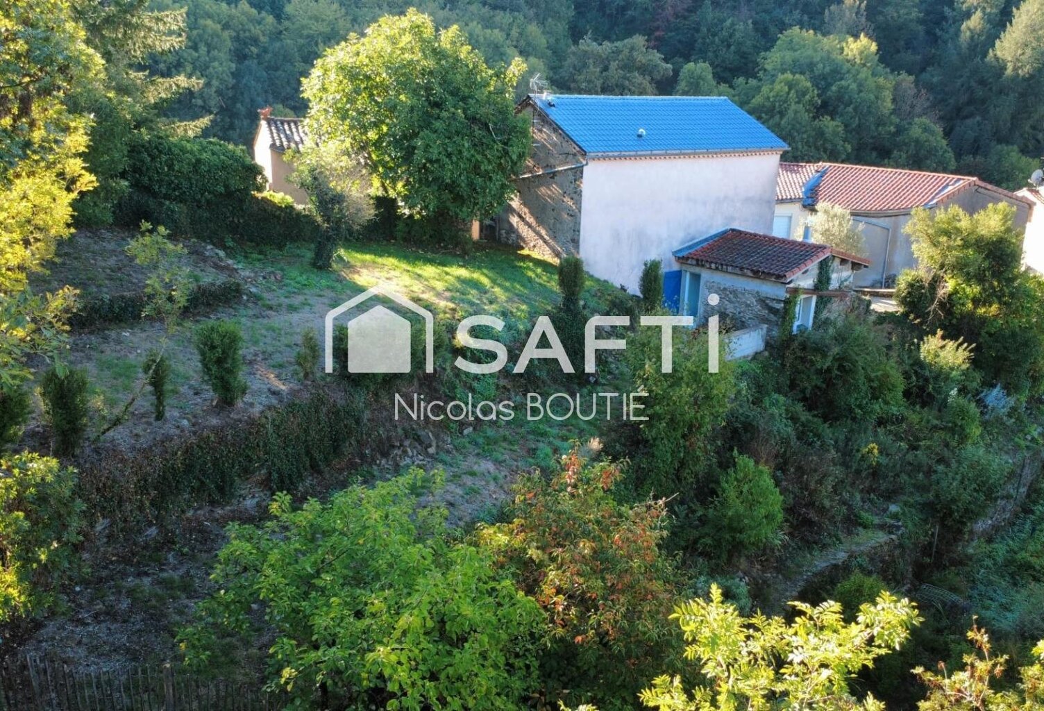 Maison avec jardin et terrasses vendue louée — photo 1