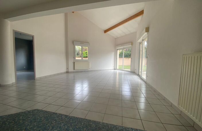 Maison 107 m² Tournon Sud avec garage — photo 4
