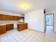 Maison 85 m²  2 chambres + bureau  Cour  Garage — photo 2