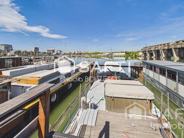 Péniche d'exception, 3 chambres, studio, terrasses et Jaccuzi — photo du bien