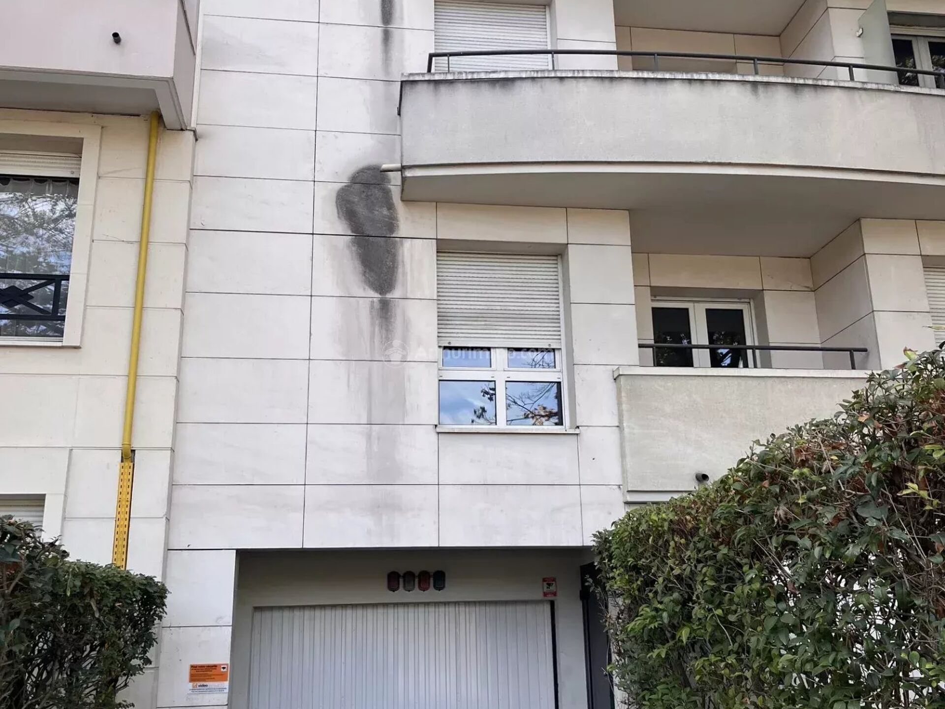 Parking 12 m² · à Asnières-sur-Seine · 12 m² · 80 €/mois