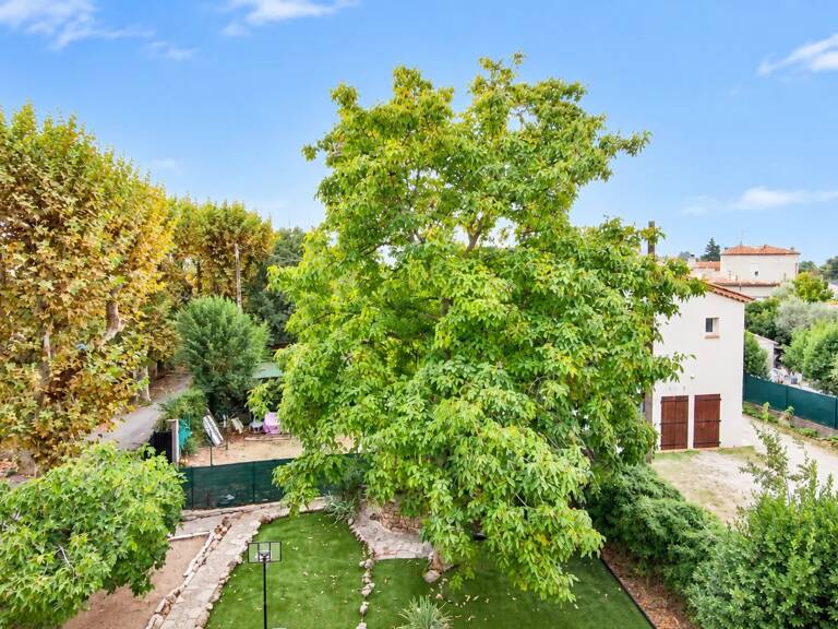 LES ARCS-SUR-ARGENS – SUPERBE 3 PIÈCES RÉNOVÉ DE 63 M² – DERNIER ÉTAGE — photo 1