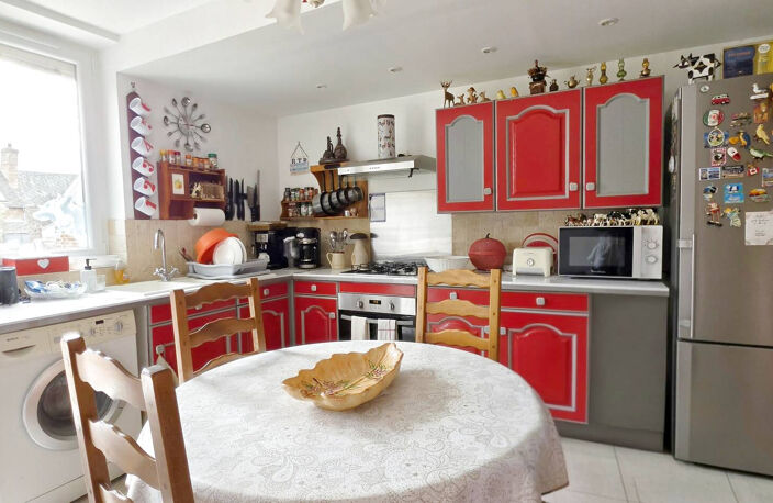 Charme de la brique & fort potentiel : Maison de village ave — photo 3