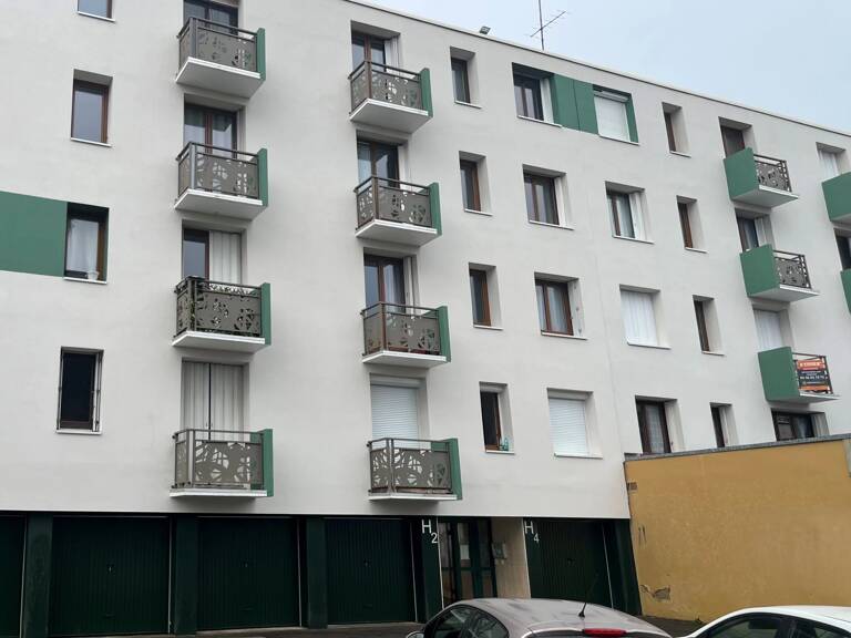 A LOUER - APPARTEMENT DE 3 PIECES SITUE A PROXIMITE DU CENTRE VILLE DE CHARTRES — photo 1