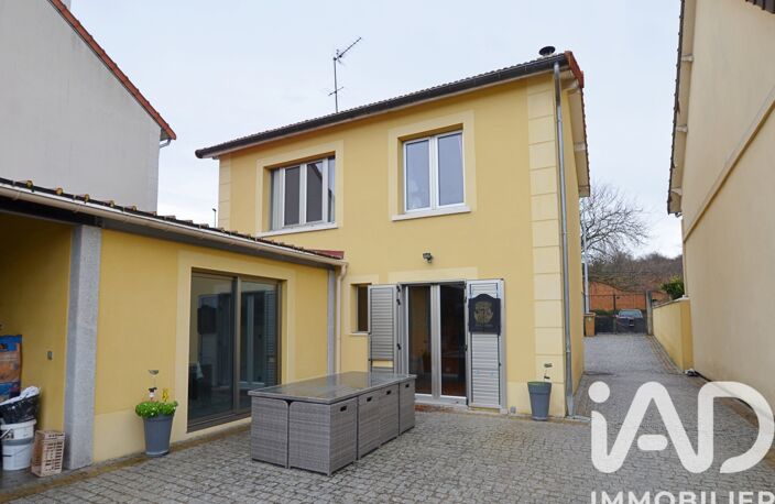 Vente Maison/villa 5 pièces — photo 2