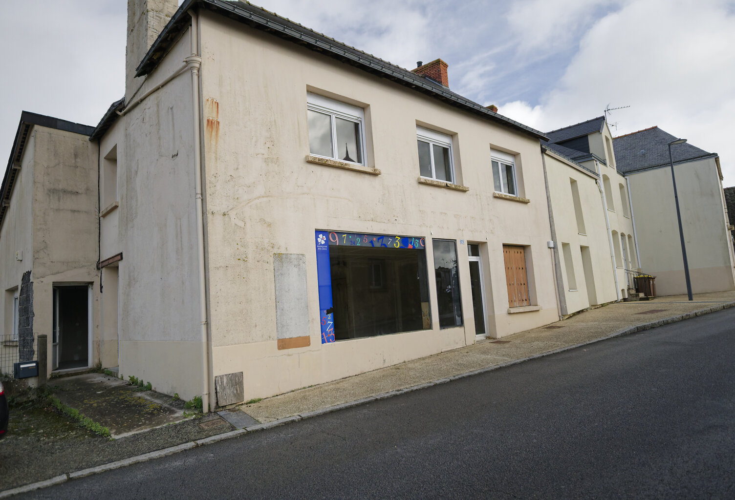 Pierric -- Maison 130,5 m2, 3 chambres et garage d'env. 70 m2 — photo 1