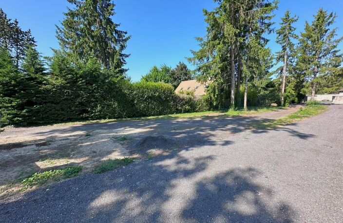 Magnifique terrain constructible de 511 m² situé au cœur du village d'Achères-la-Forêt — photo 4