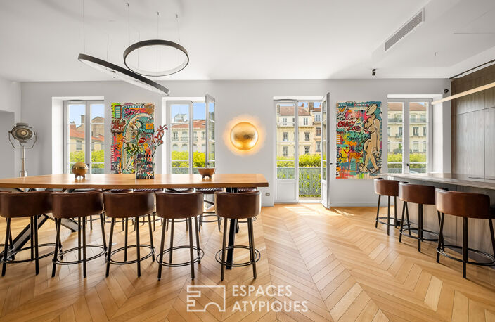 Appartement bourgeois d'exception rénové par architecte avec balcon filant - cours Franklin Roosevelt — photo 5