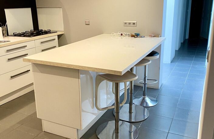 Maison de plain pied avec grand terrain — photo 2