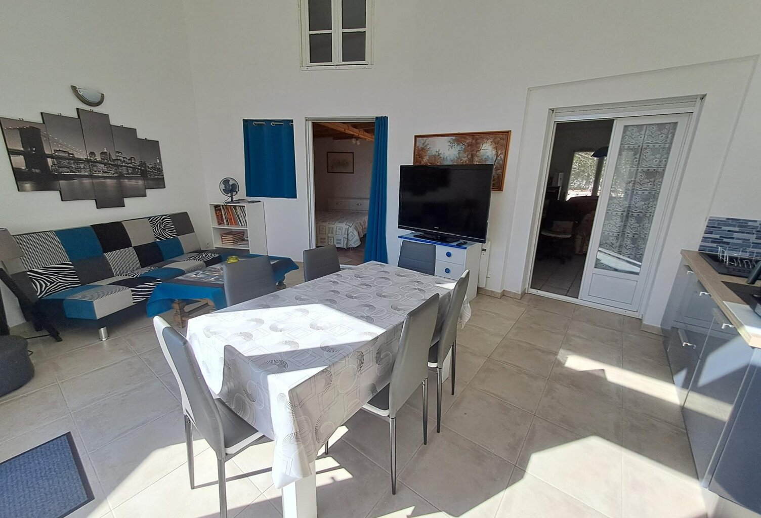 Maison de plain-pied avec annexe indépendante — photo 1