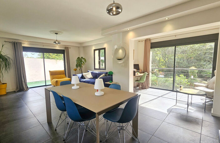 Maison T6 de 115m² sur parcelle de 480m², piscine, stationnement, au calme — photo 3