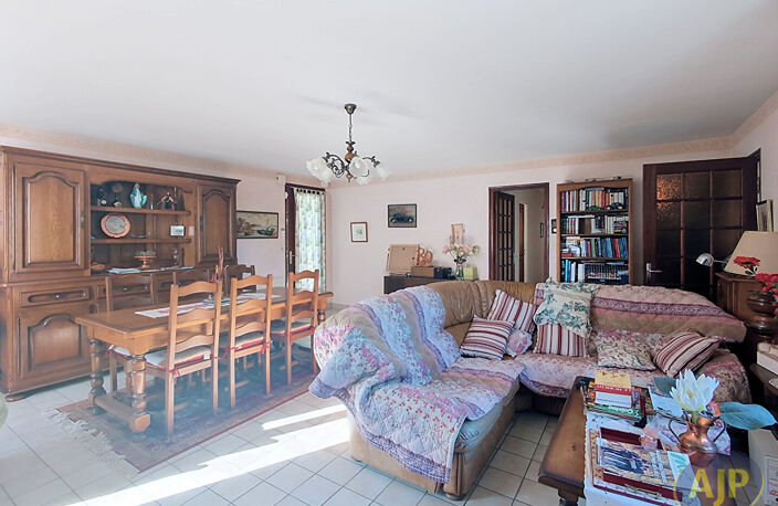 Maison Vieillevigne 8 pièces 141.89 m² — photo 4